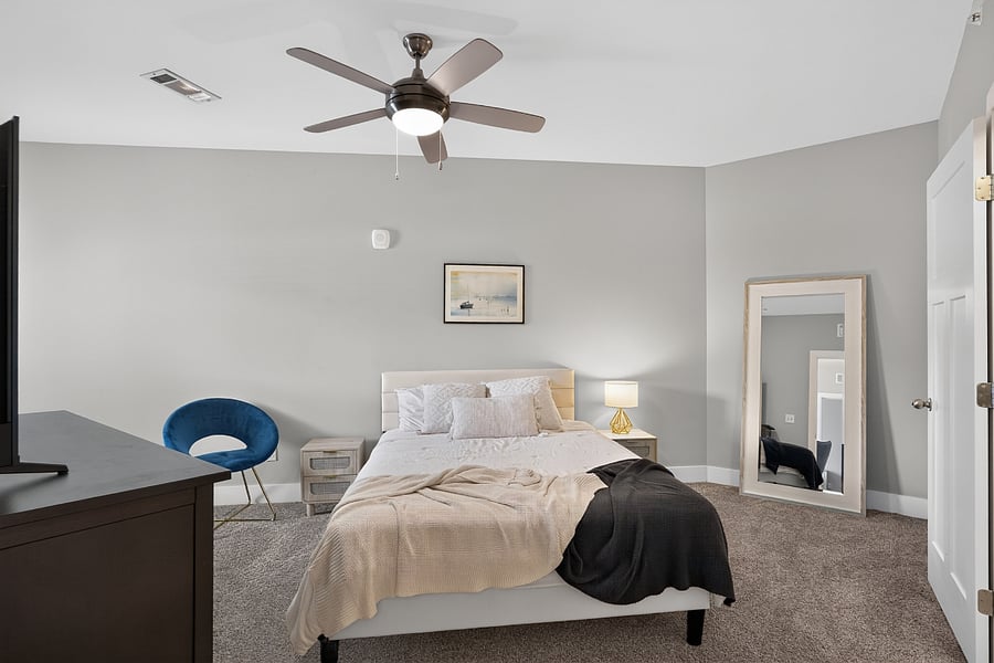 Second Bedroom with Private Bathroom and Large Walk-in Closet