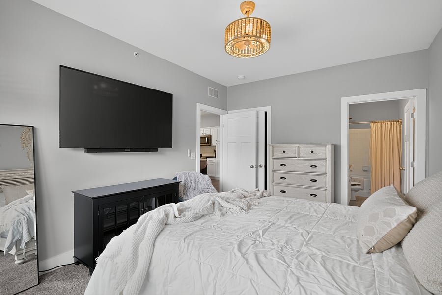 First Bedroom with Private Bathroom and Large Walk-in Closet