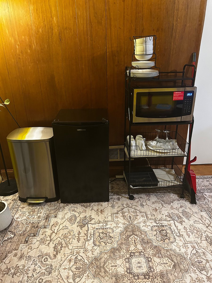 kitchenette