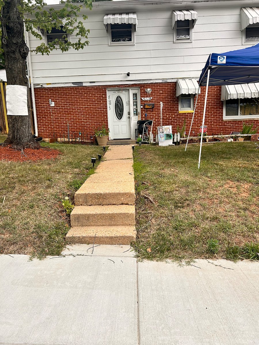 Exteriorr walkway