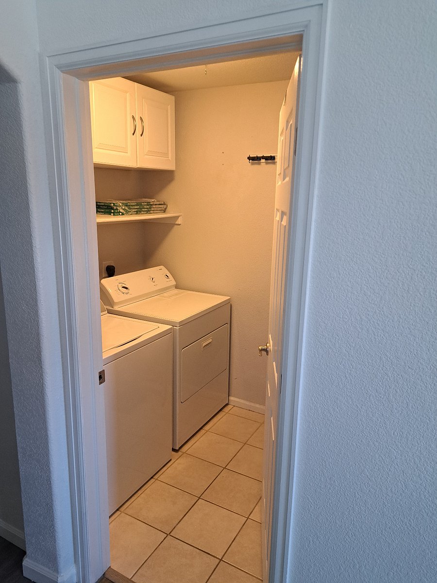 Furnished Finder property 1017817_1 photo 6