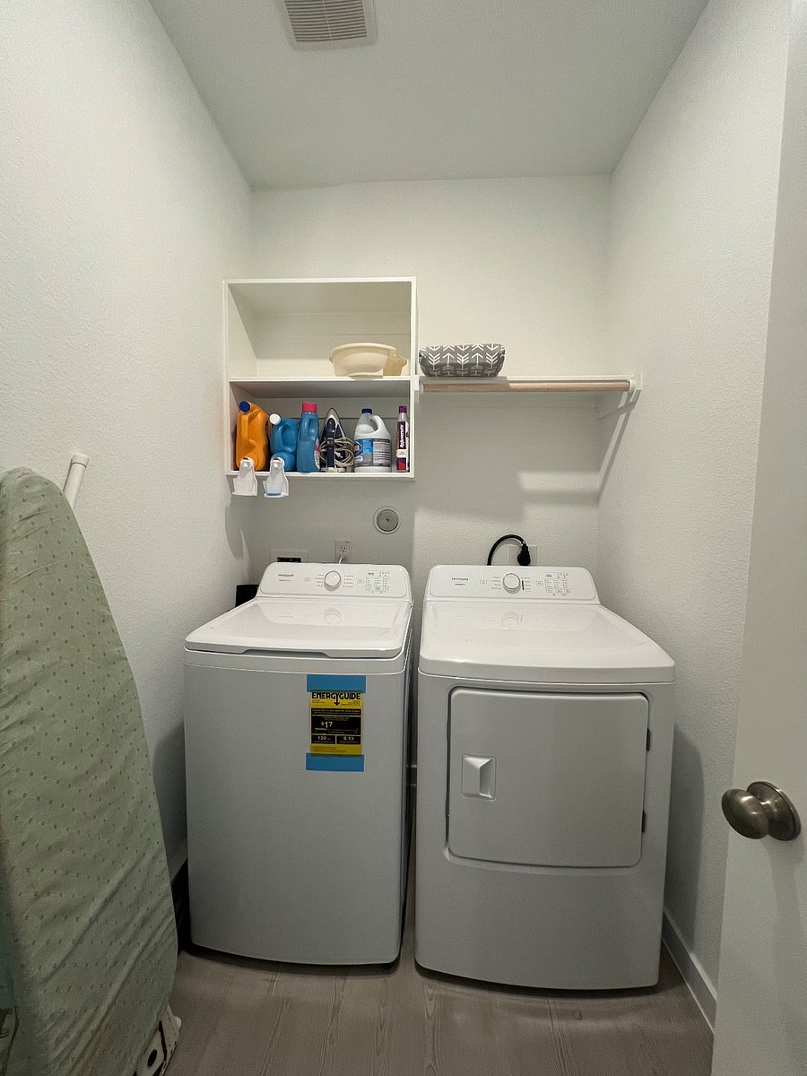 main house washer/dryer