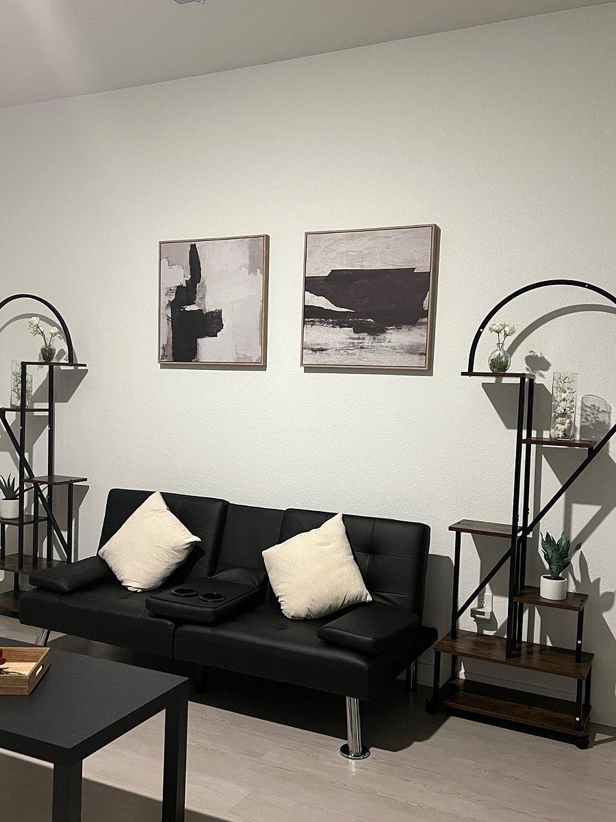 next gen (in-law suite) living room