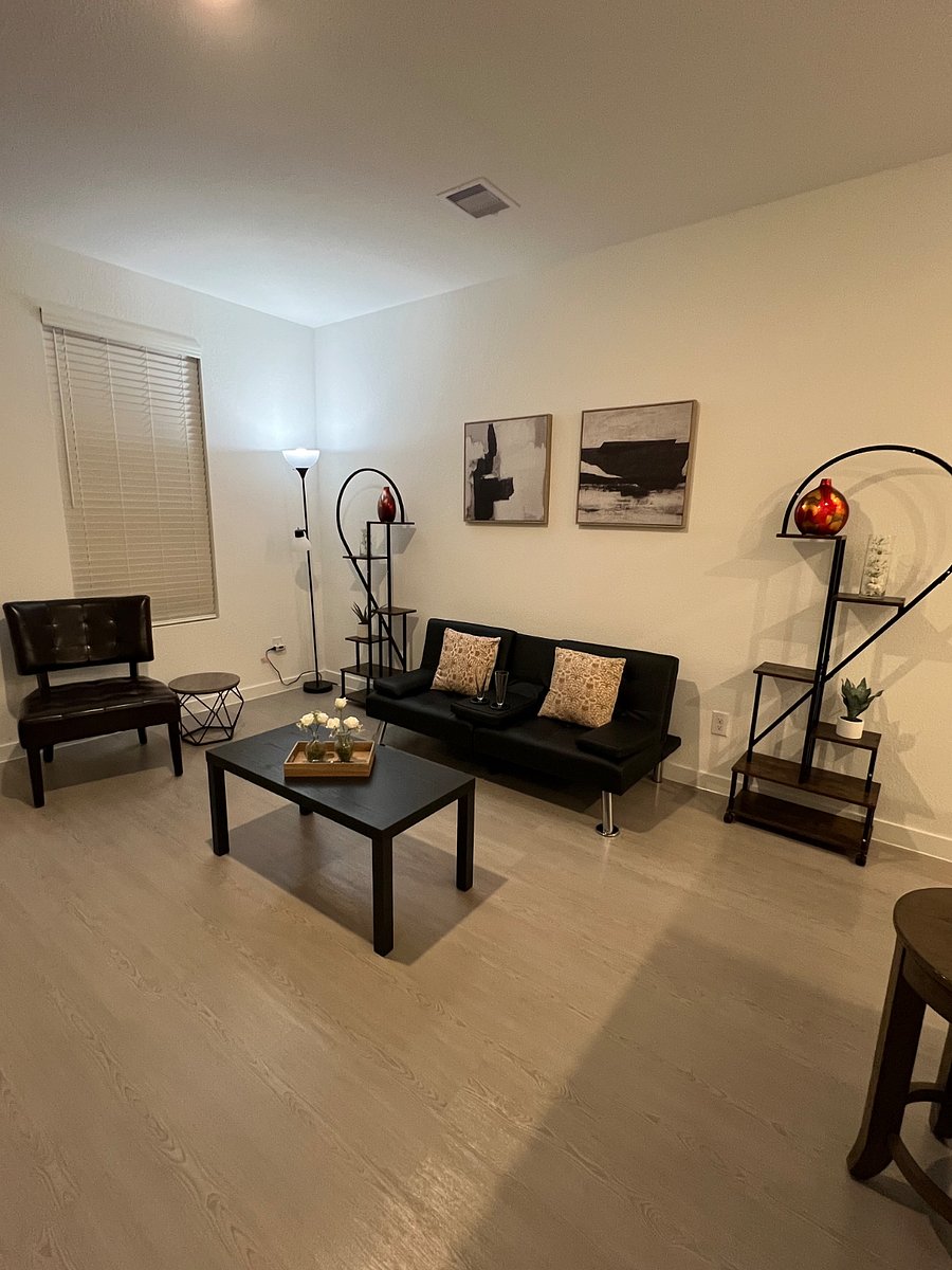 next gen (in-law-suite) living room