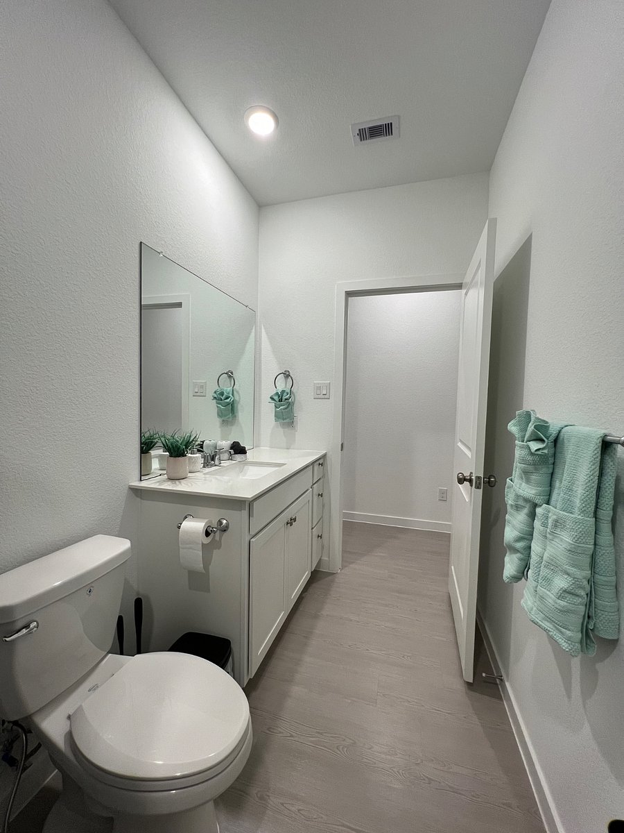 Next gen (in-law suite) full bathroom 
