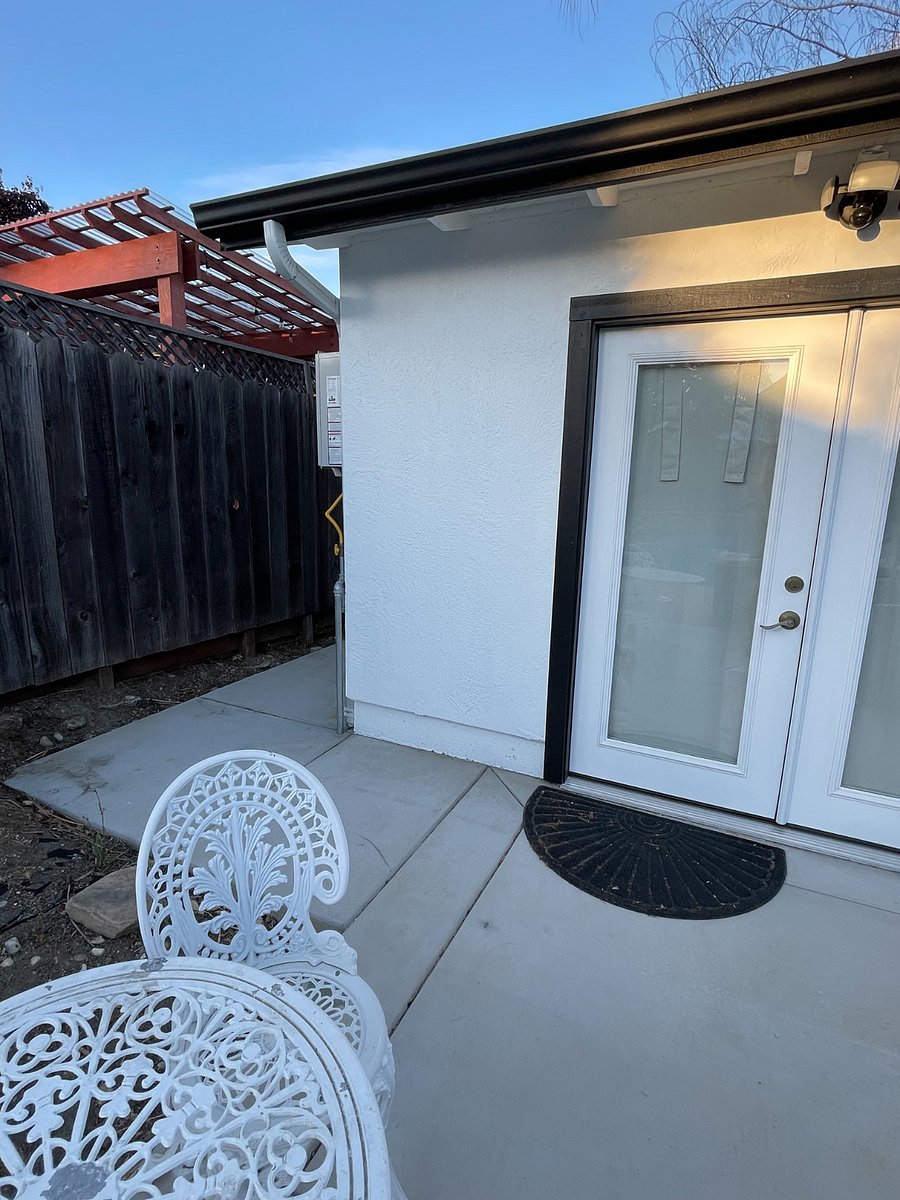 Furnished Finder property 1017838_1 photo 28