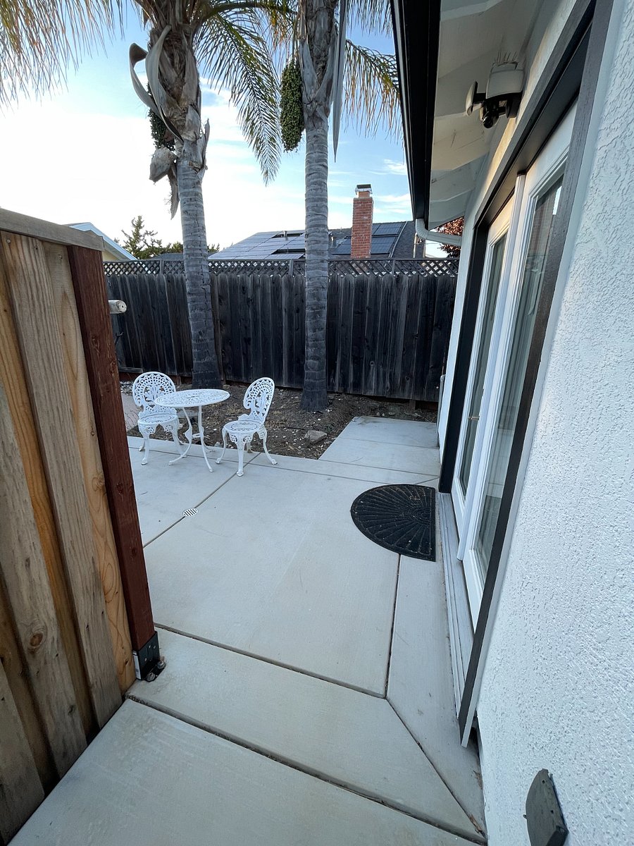 Furnished Finder property 1017838_1 photo 32