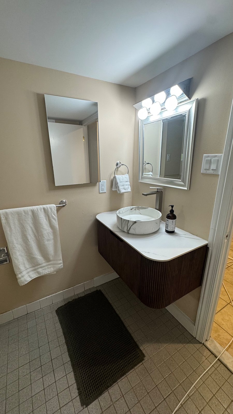 Furnished Finder property 1017849_1 photo 12