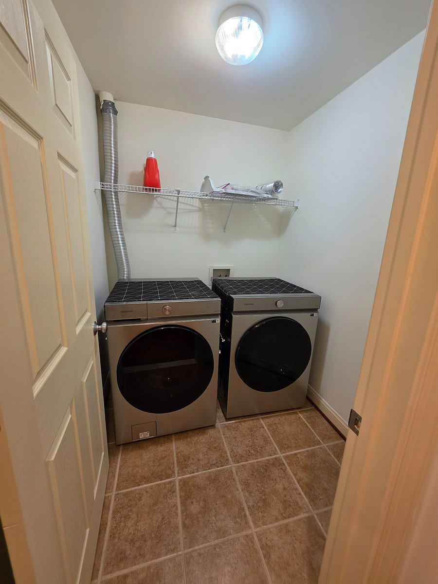 Furnished Finder property 1017850_1 photo 12