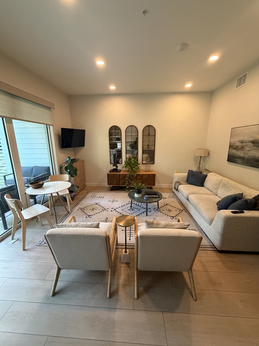 Furnished Finder property 1017857_1 photo 1