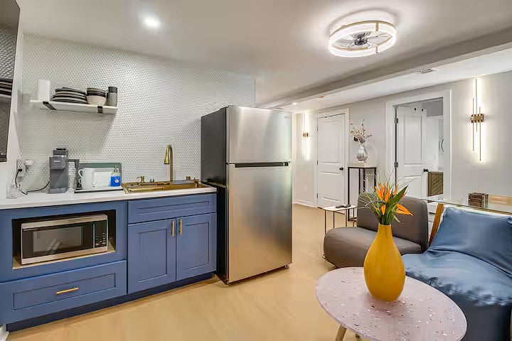 Basement Kitchenette