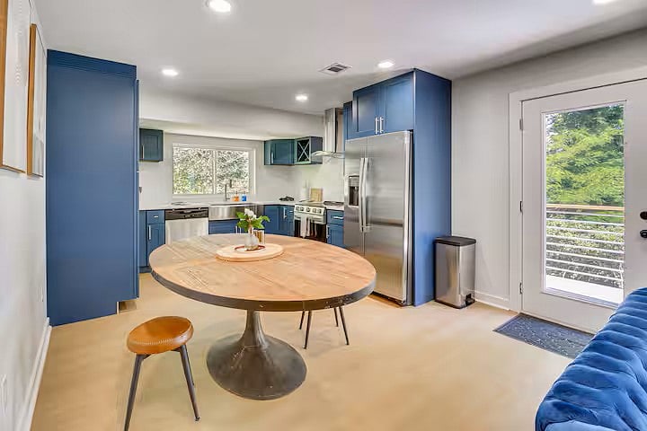 Furnished Finder property 1017860_1 photo 12