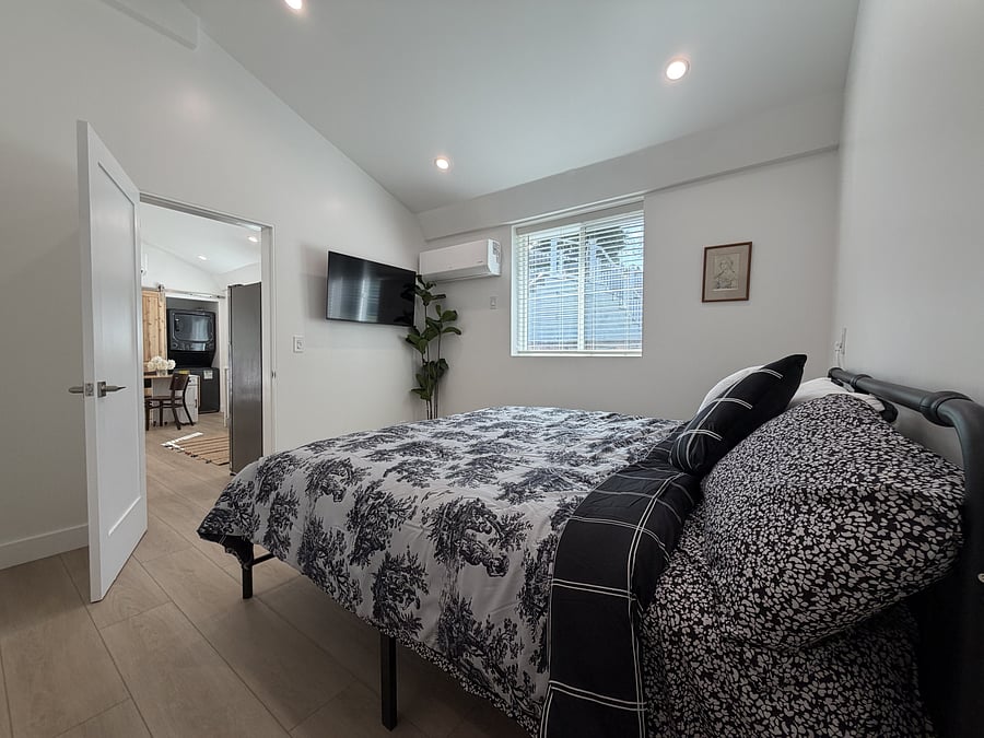 Furnished Finder property 1017863_1 photo 12