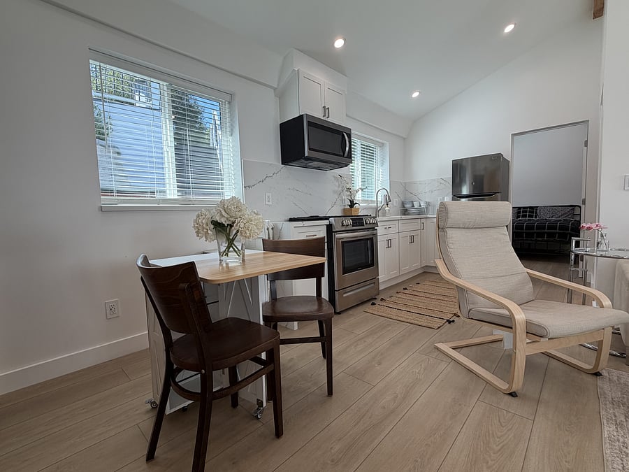 Furnished Finder property 1017863_1 photo 22