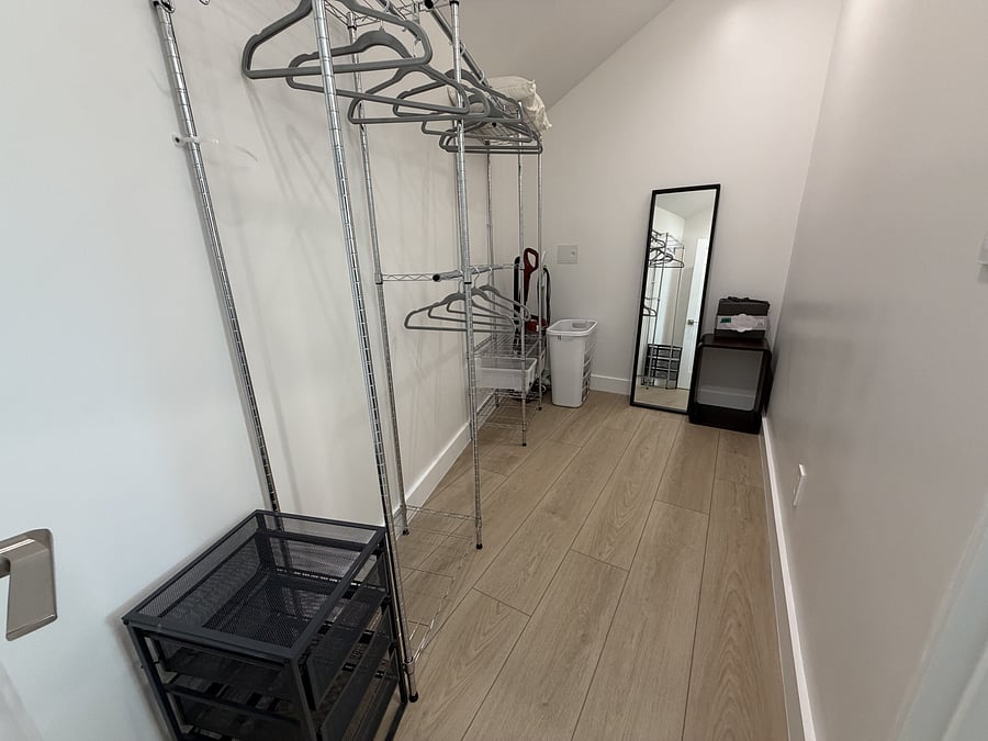 Furnished Finder property 1017863_1 photo 30