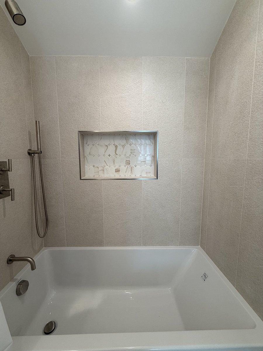 Furnished Finder property 1017863_1 photo 27