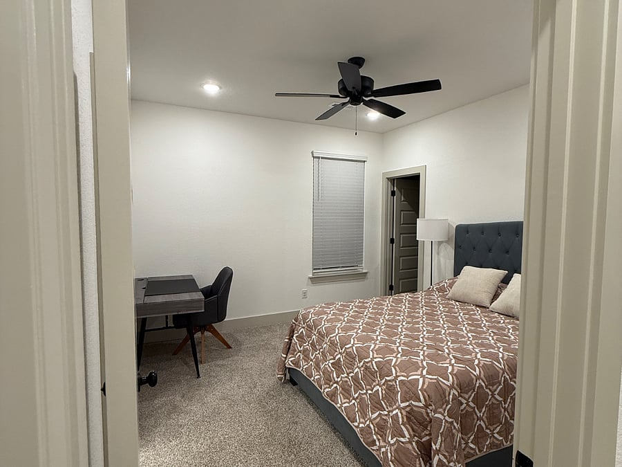 Furnished Finder property 1017882_1 photo 14
