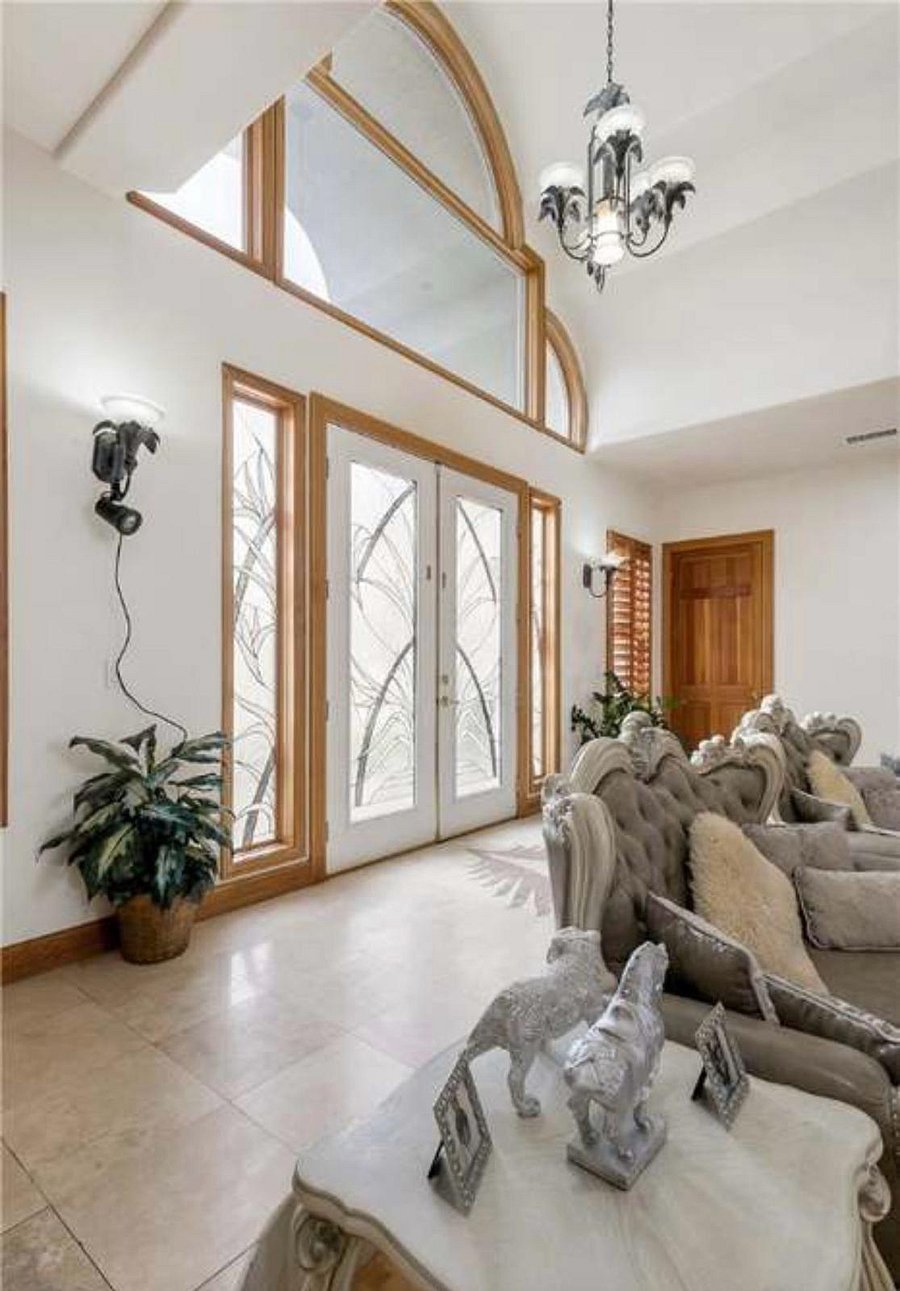 Furnished Finder property 1017886_1 photo 3
