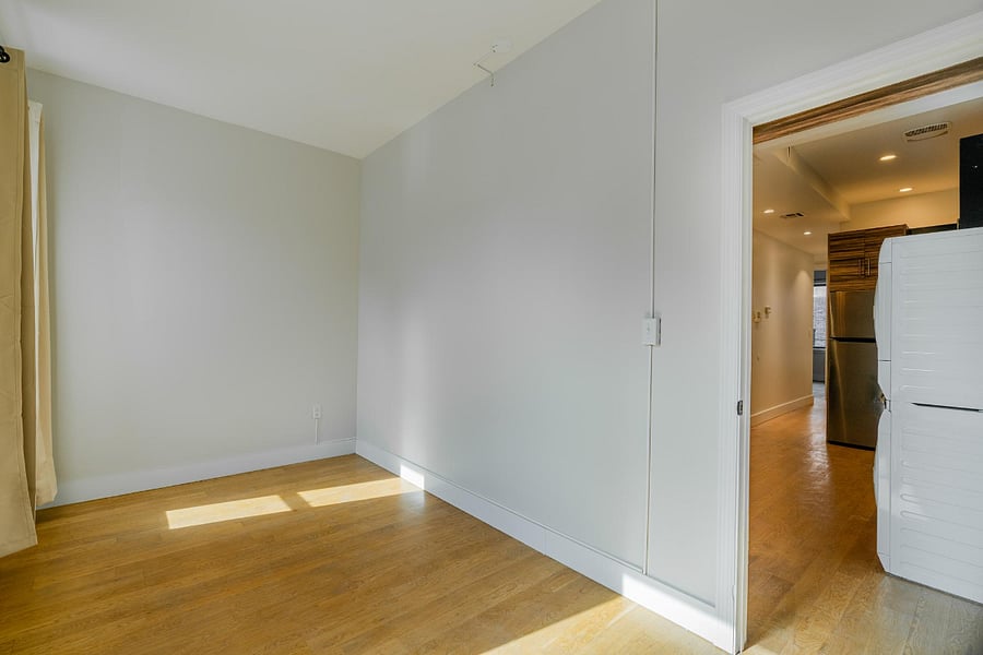 Furnished Finder property 1017917_1 photo 9