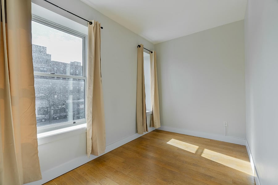Furnished Finder property 1017917_1 photo 11