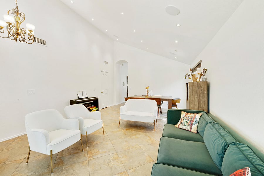 Furnished Finder property 1017919_1 photo 24