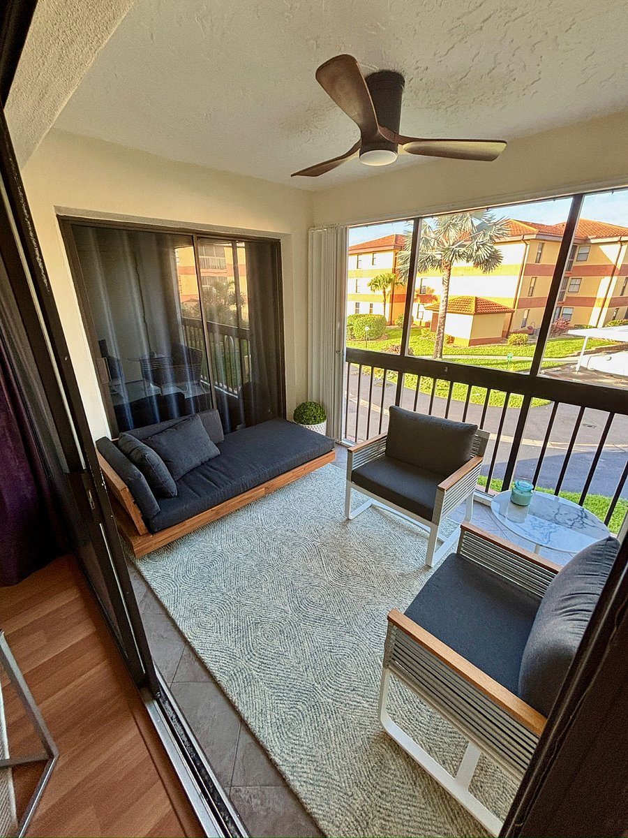 Screened Lanai
