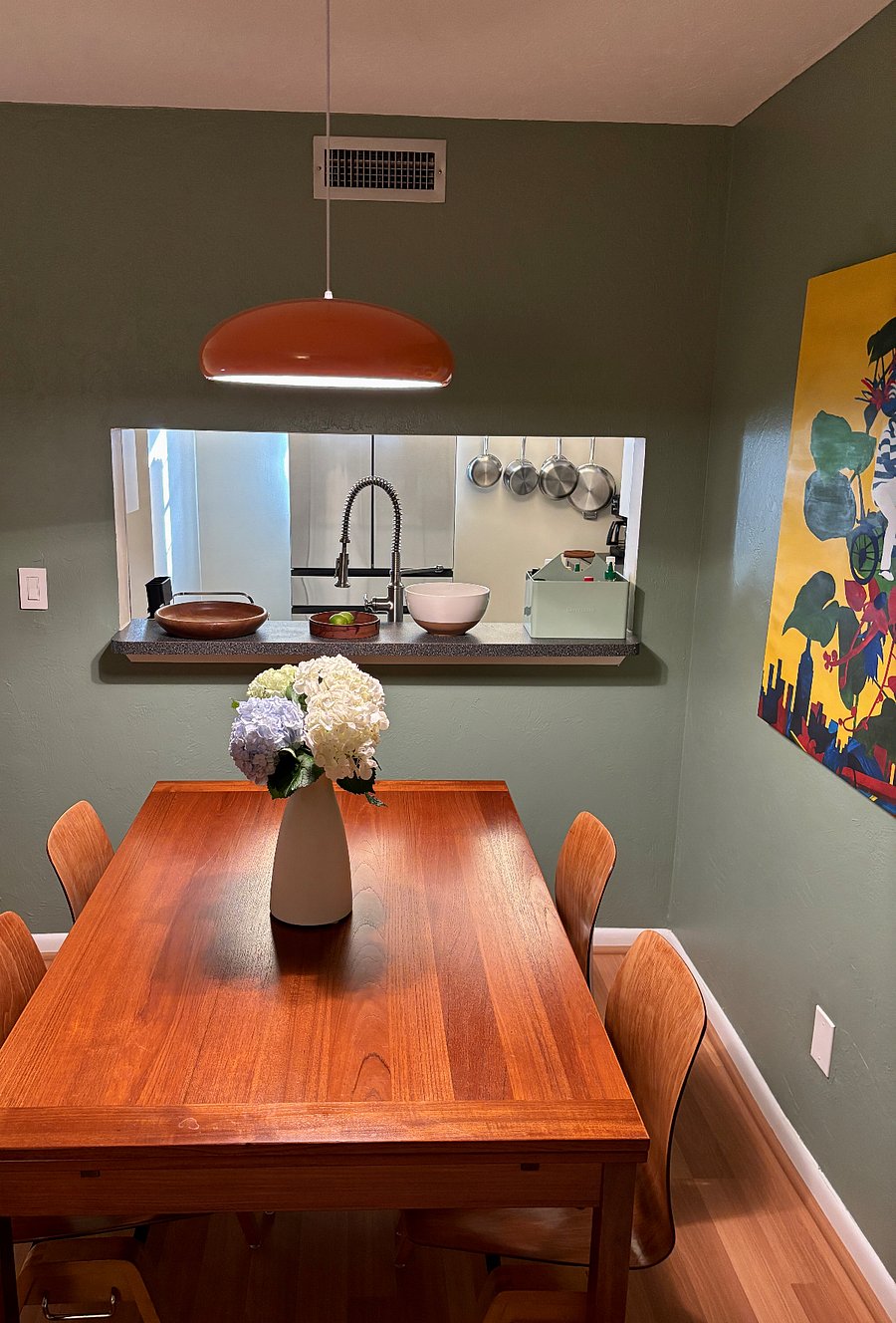 Dining Room to Kitchen