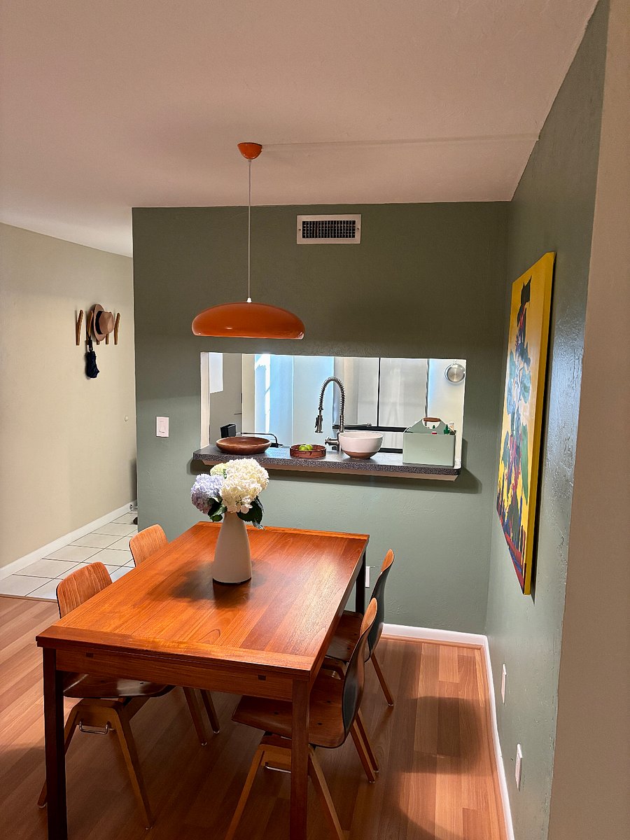 Dining Room, Entryway, Kitchen