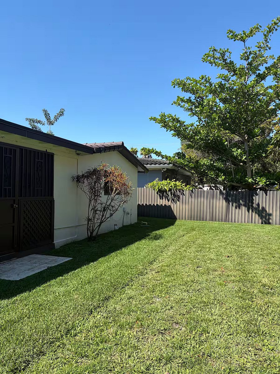 Furnished Finder property 1017934_1 photo 37