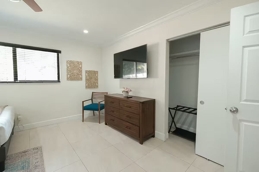Furnished Finder property 1017934_1 photo 23