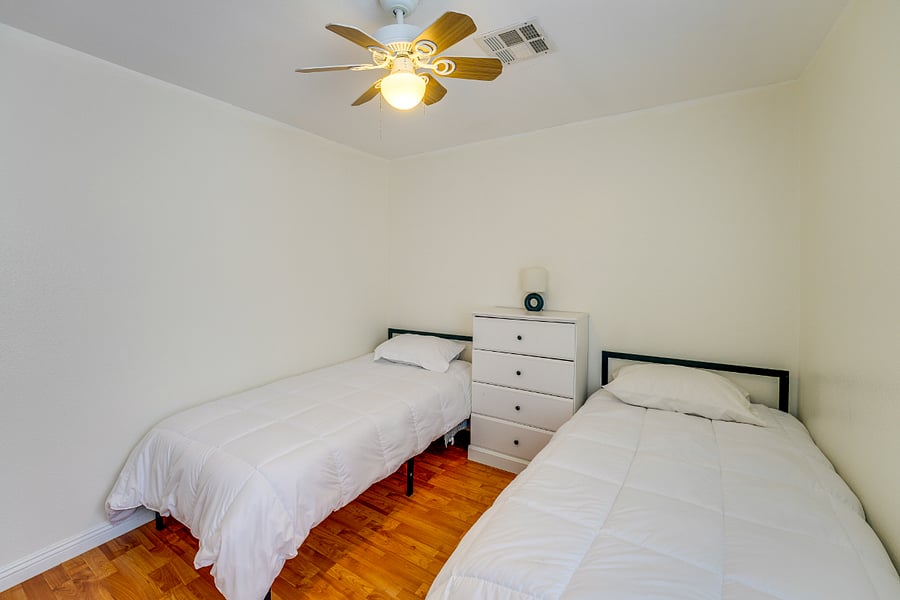 Furnished Finder property 1017946_1 photo 22