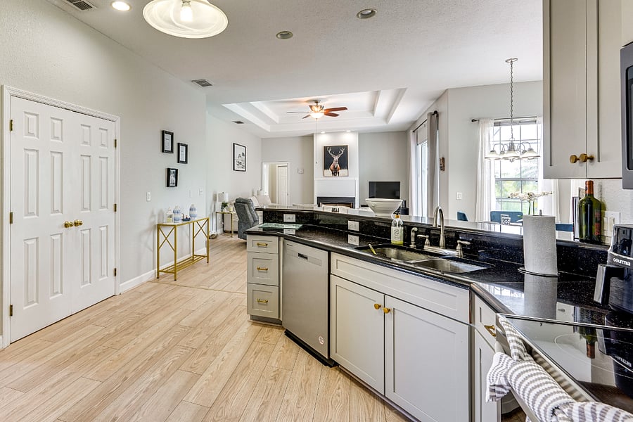 Furnished Finder property 1017949_1 photo 12