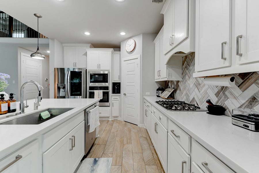 Furnished Finder property 1017950_1 photo 25