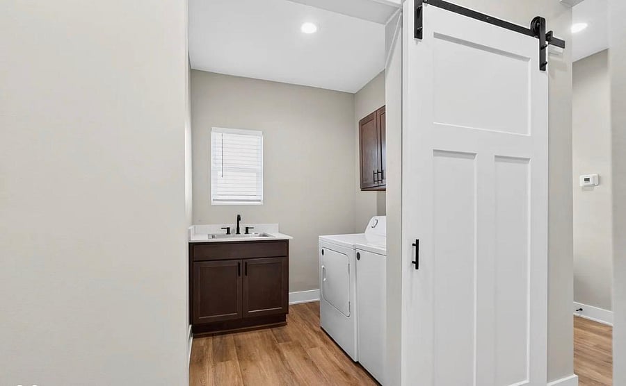 Furnished Finder property 1017989_1 photo 18