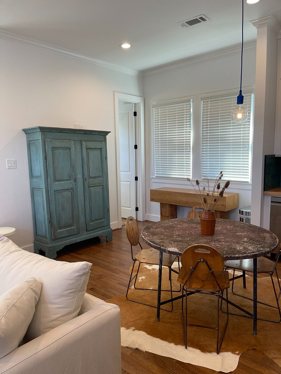 Furnished Finder property 1017990_1 photo 25