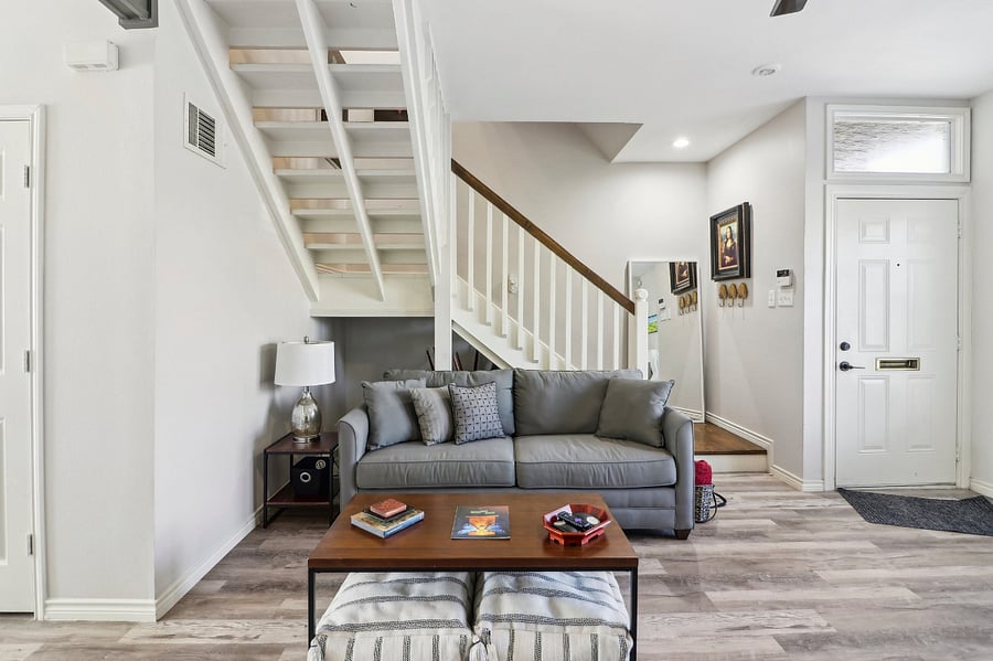 Furnished Finder property 1018000_1 photo 11