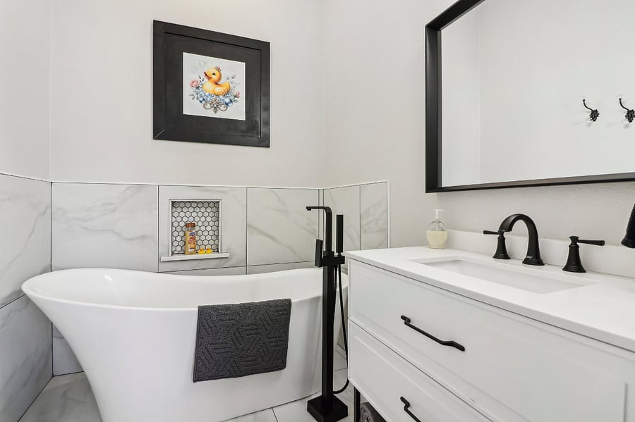 Furnished Finder property 1018000_1 photo 24
