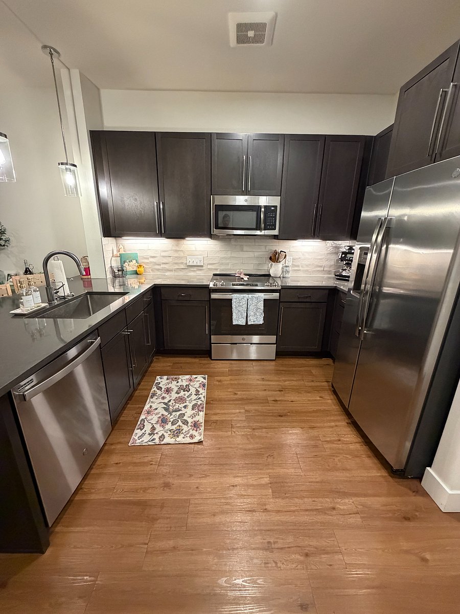 Furnished Finder property 1018001_1 photo 9