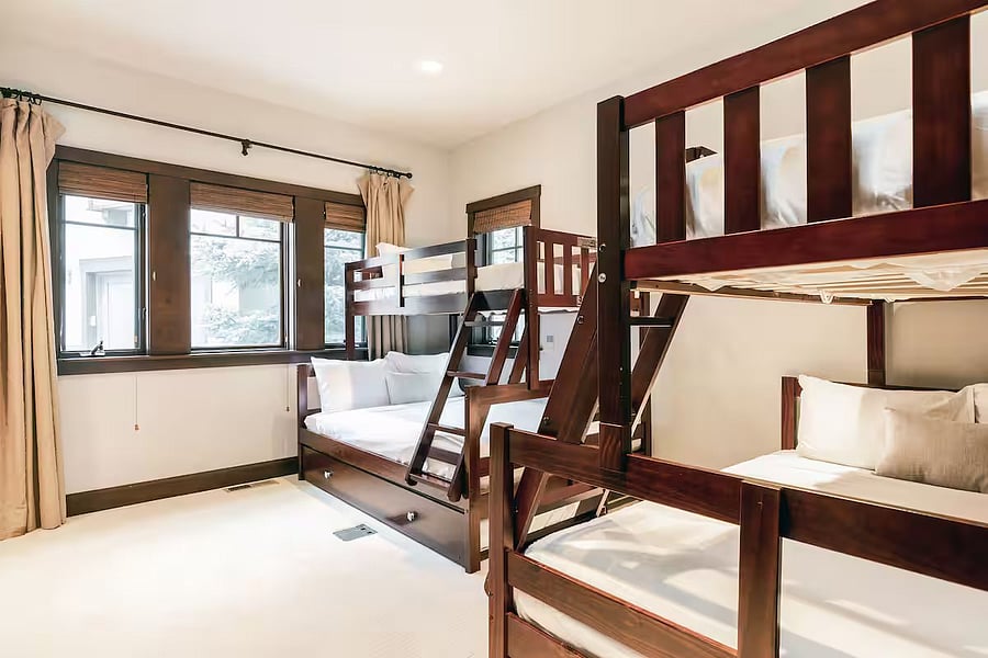 Furnished Finder property 1018013_1 photo 17