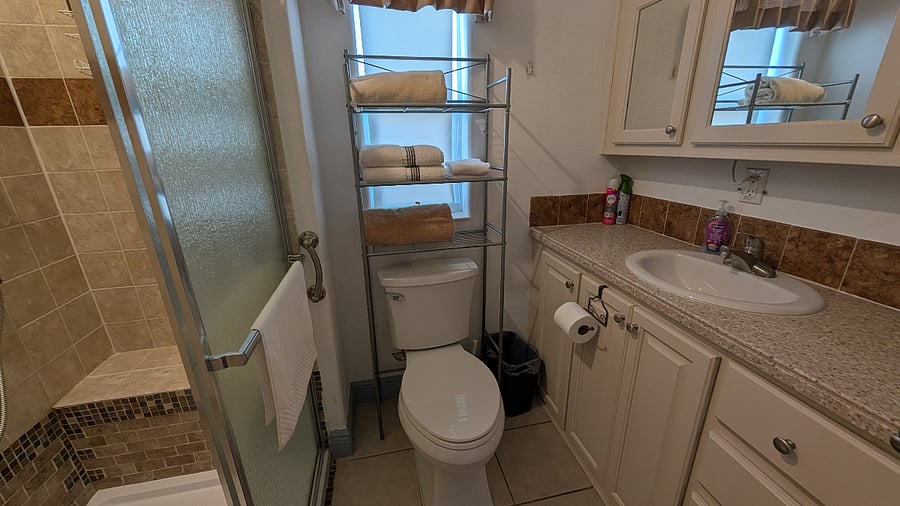 Furnished Finder property 1018021_1 photo 17