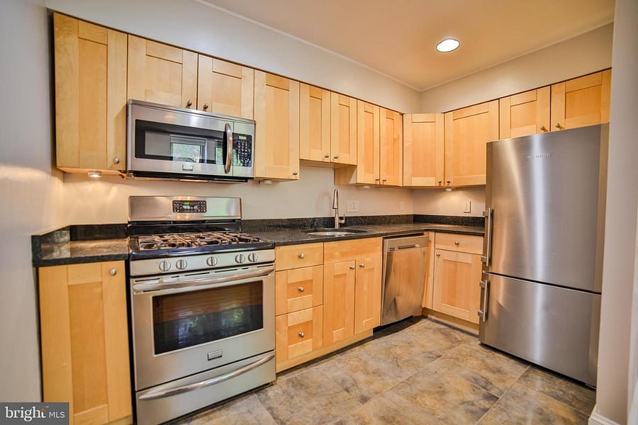Furnished Finder property 1018027_1 photo 4