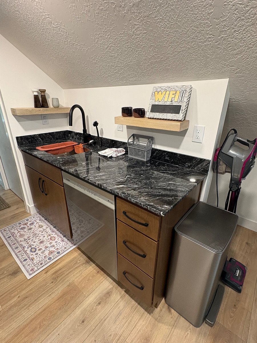 Furnished Finder property 1018035_1 photo 3