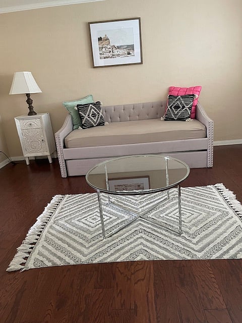 DEN- 4 BEDROOM