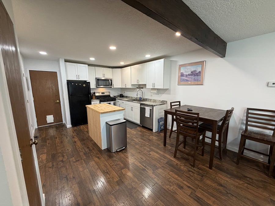 Furnished Finder property 1018064_1 photo 3