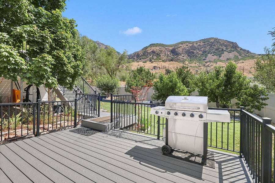 Furnished Finder property 1018067_1 photo 30