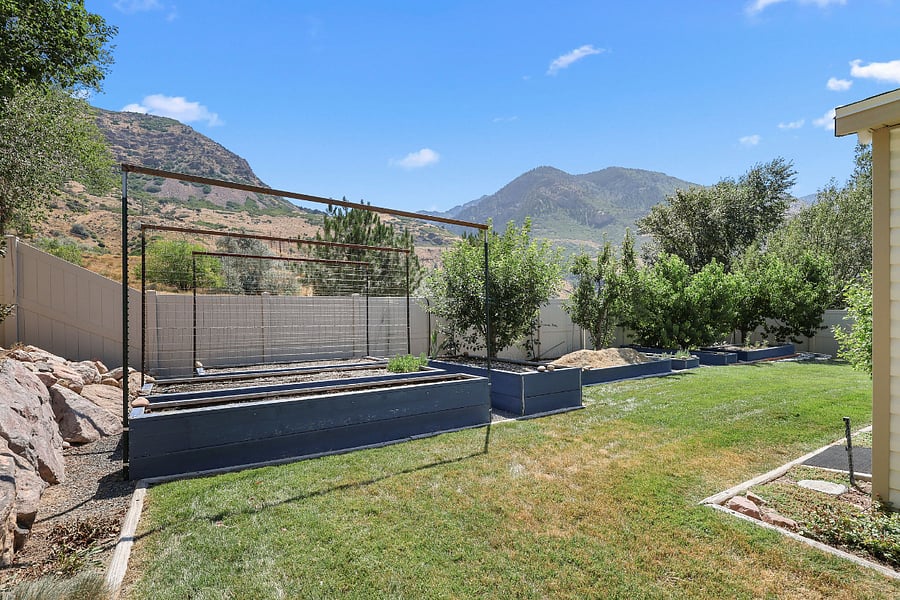 Furnished Finder property 1018067_1 photo 34