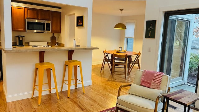 Furnished Finder property 1018081_1 photo 3