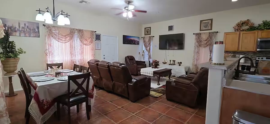 Furnished Finder property 1018084_1 photo 4