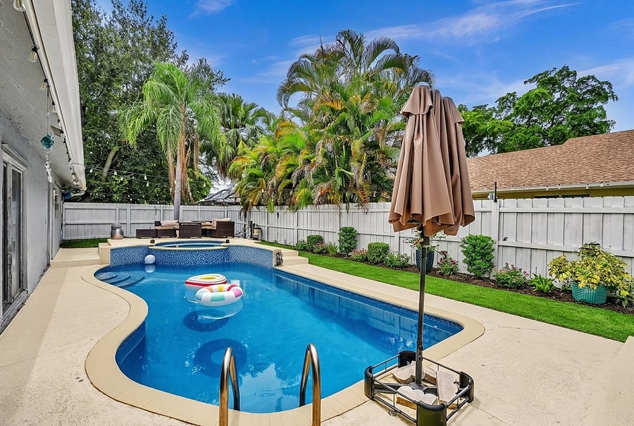 Furnished Finder property 1018092_1 photo 13