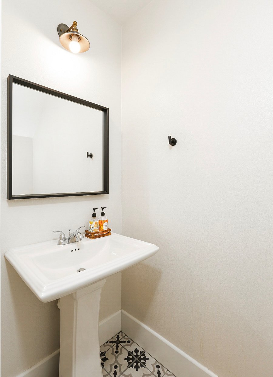 Furnished Finder property 1018096_1 photo 18